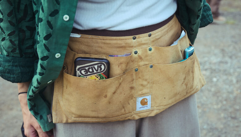 タクティカル系ブーツをおしゃれに履きこなす。-FUJI ROCK FESTIVAL ’25-