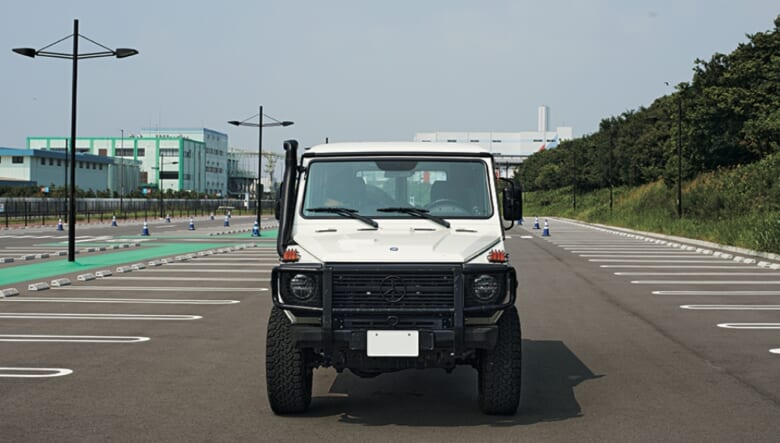 ガチオフローダーの限定車を、ナロースタイルに独自アレンジ。【’13 MERCEDES-BENZ G300】