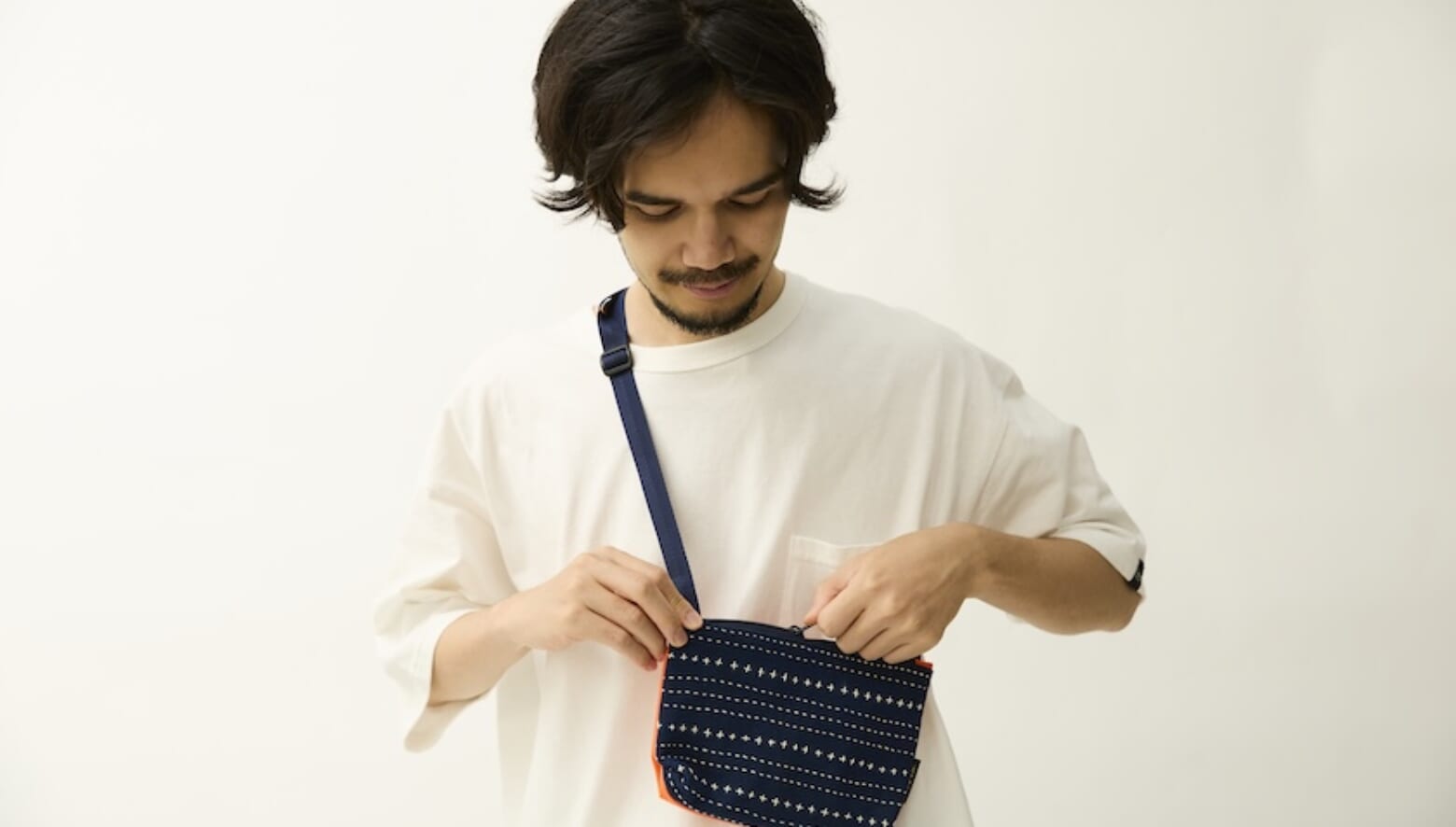 familiar　【新品】神戸ザックコラボ　サコッシュ ファミリア 新品タグ付き サコッシュ 神戸ザック コラボ