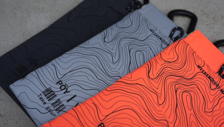 携帯ゴミ箱“POY”のウィークエンダー仕様は、山好きなら一目でわかるスタイリッシュなデザイン！