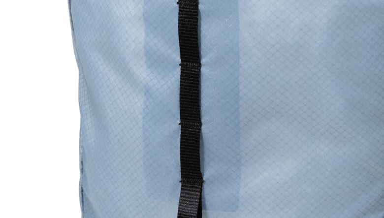 ゼログラムからわずか155g 、手のひらサイズのパッカブルデイパックが登場。