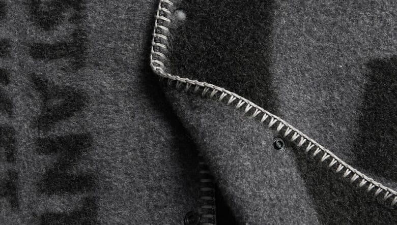 ゴードンミラーがNANGAとSUBUに別注。秋冬に大活躍するブランケット&サンダルがスタンバイ！