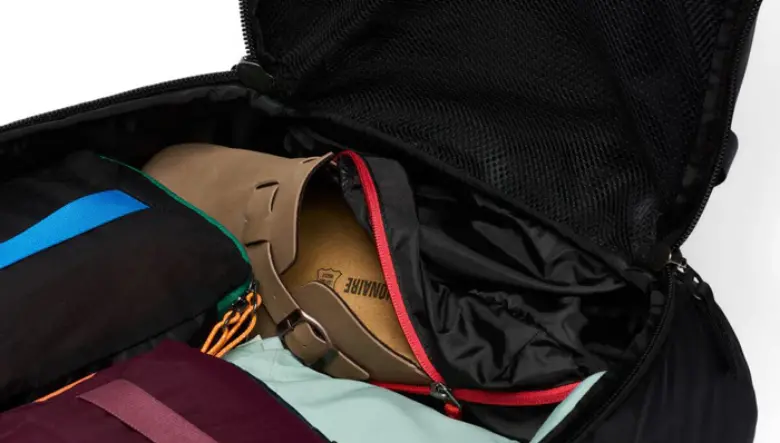 コトパクシの新作は、セパレート式の“二刀流バッグ”。フライト旅にもお役立ち！