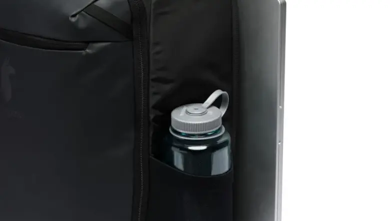 コトパクシの新作は、セパレート式の“二刀流バッグ”。フライト旅にもお役立ち！