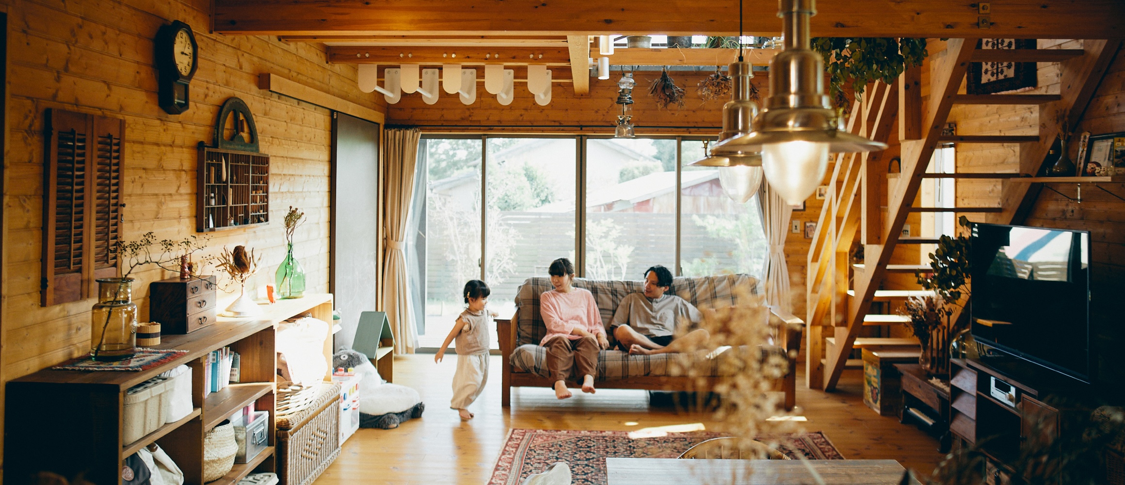 古道具のインテリア、DIYにこだわるキャンパー夫婦の暮らし。【BESSユーザーお宅訪問@ワンダーデバイス・茨城】