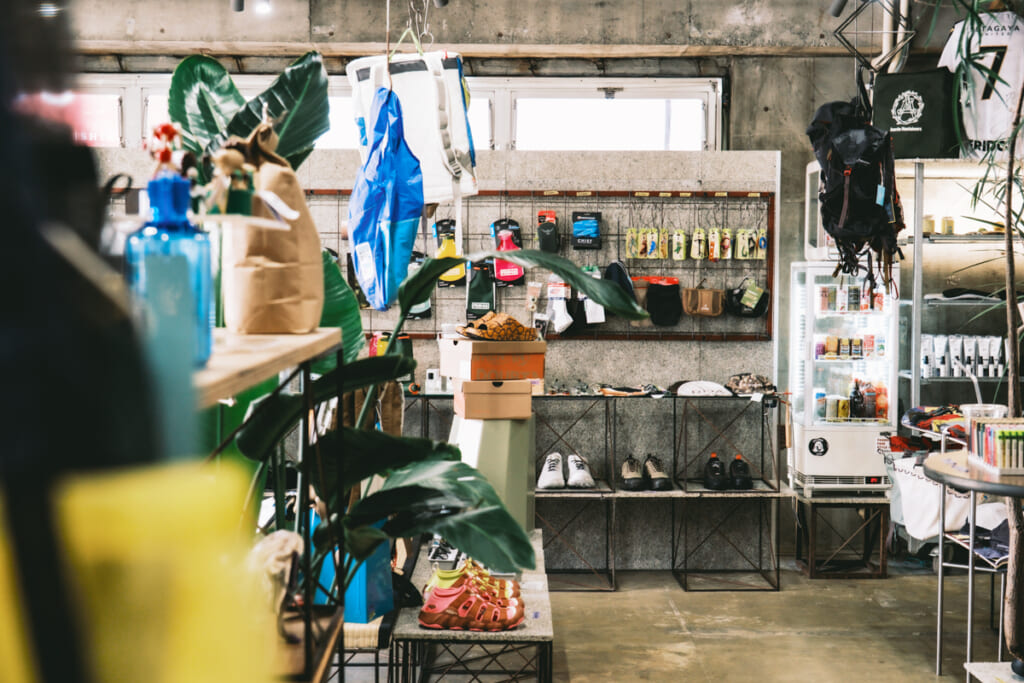 世田谷・松蔭神社のフリッジ
