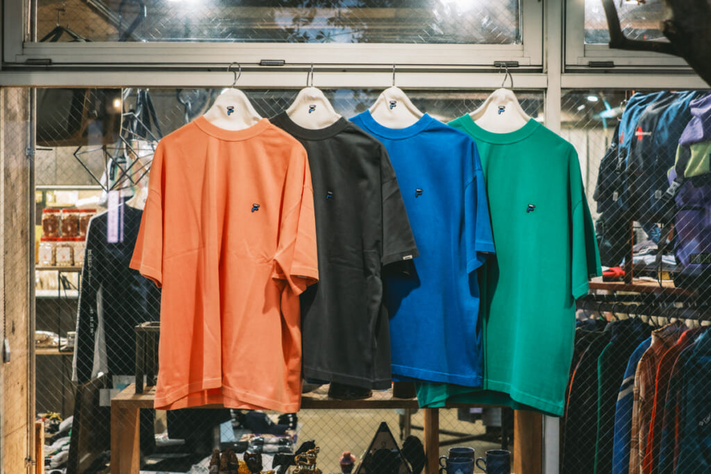 世田谷・松蔭神社のフリッジのエビコン別注Tシャツ