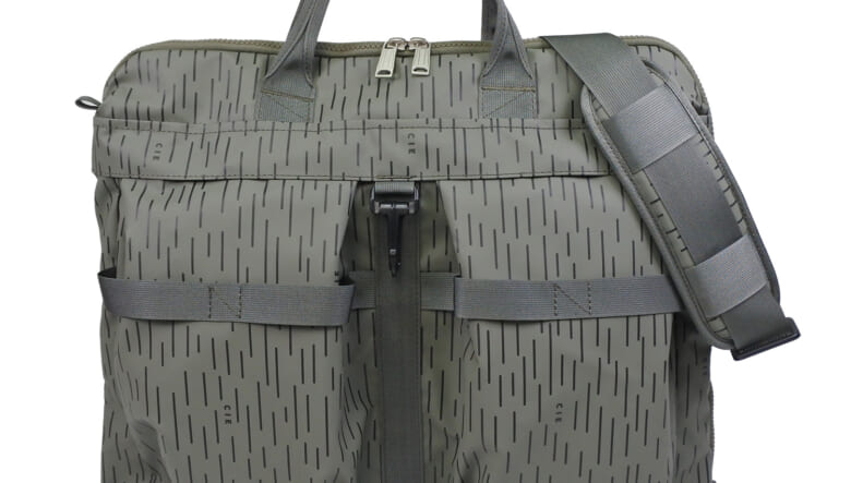 バッグブランド「CIE」の“GRID3”シリーズに、ミリタリー感をさらに押し出す「レインカモ」が登場！
