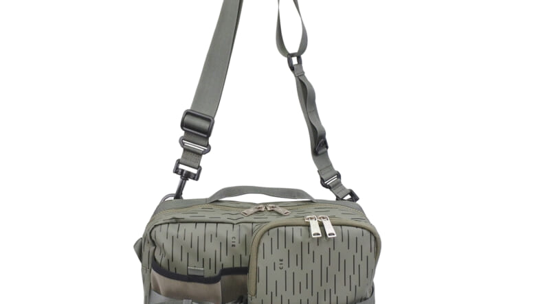 バッグブランド「CIE」の“GRID3”シリーズに、ミリタリー感をさらに押し出す「レインカモ」が登場！