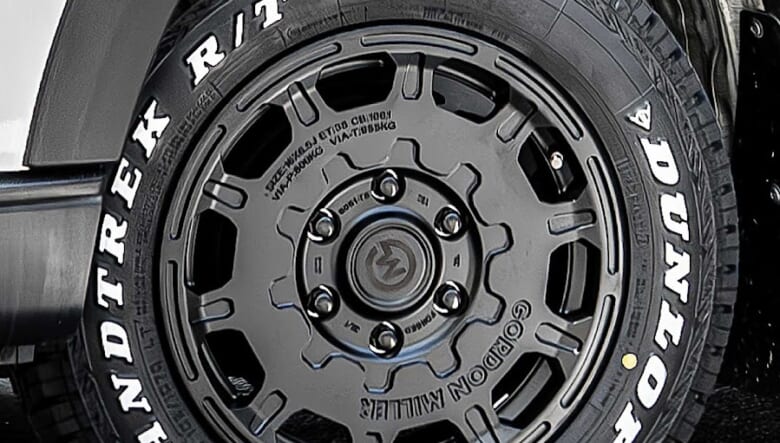 ハイエース&キャラバンオーナーに朗報！　インダストリアルなアルミ鍛造ホイールがゴードンミラーから新登場。