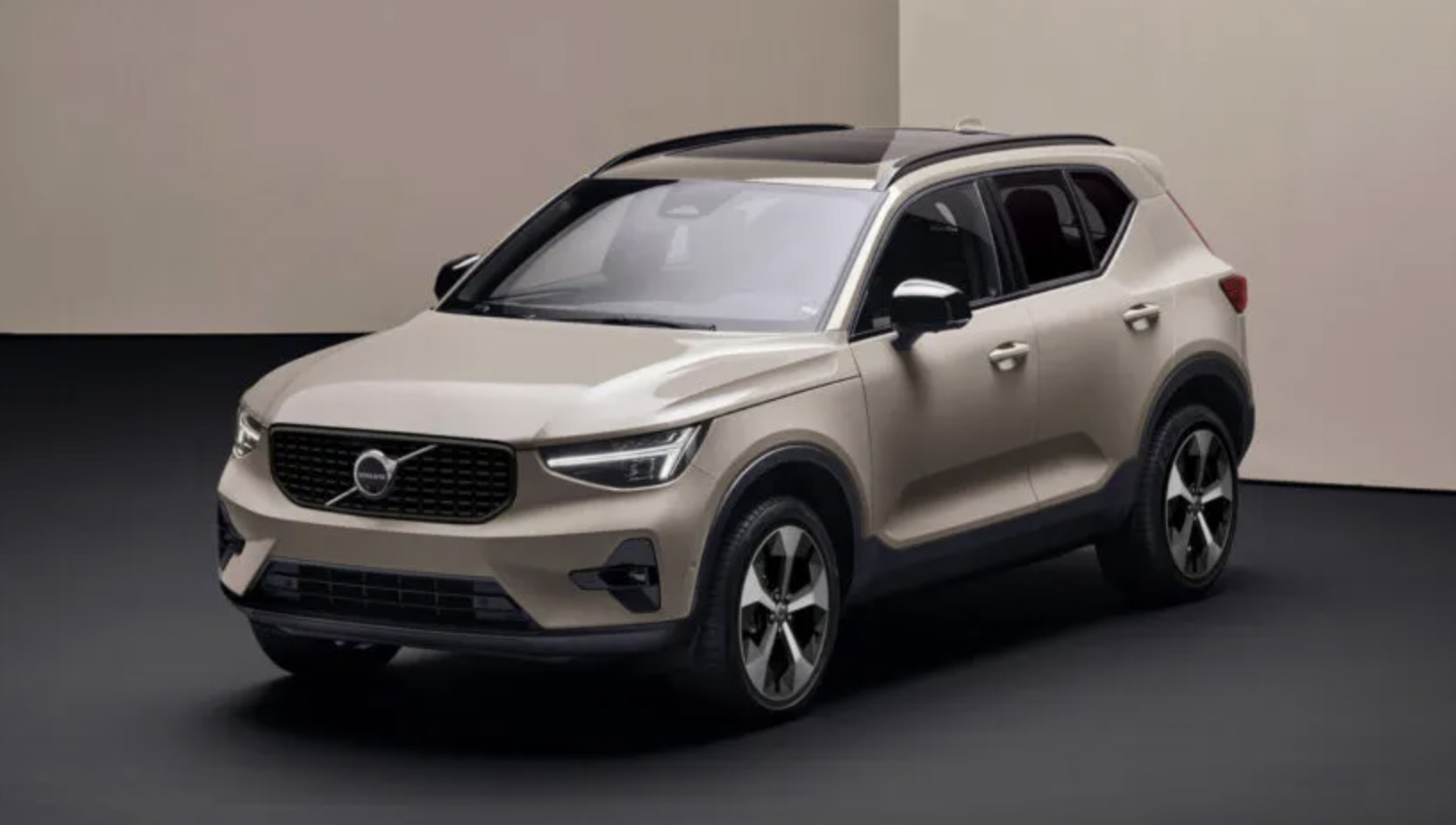 VOLVO XC40ユーロテック Lehrmeister EUROTECH GAYA SOLI のパーツレビュー | XC40 プラグイン
