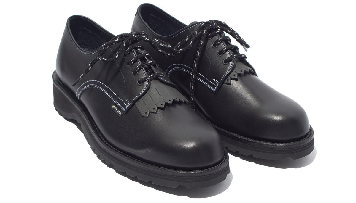 エフシーイーとリーガルのタッグ再び。全天候を網羅したスペシャルな