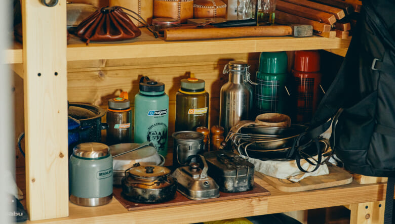 古道具のインテリア、DIYにこだわるキャンパー夫婦の暮らし。【BESSユーザーお宅訪問@ワンダーデバイス・茨城】