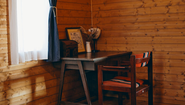 古道具のインテリア、DIYにこだわるキャンパー夫婦の暮らし。【BESSユーザーお宅訪問@ワンダーデバイス・茨城】