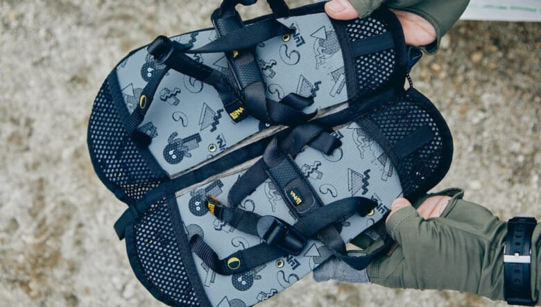 砂浜は海辺だけじゃない？　夏でも涼しい「天空ビーチ」でチルアウト。【GO OUT 遊歩倶楽部／日向山編#02】