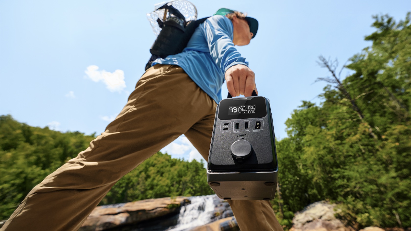 エコフローから登場の最軽量ポータブル電源“TRAIL 200 DC”は、重量