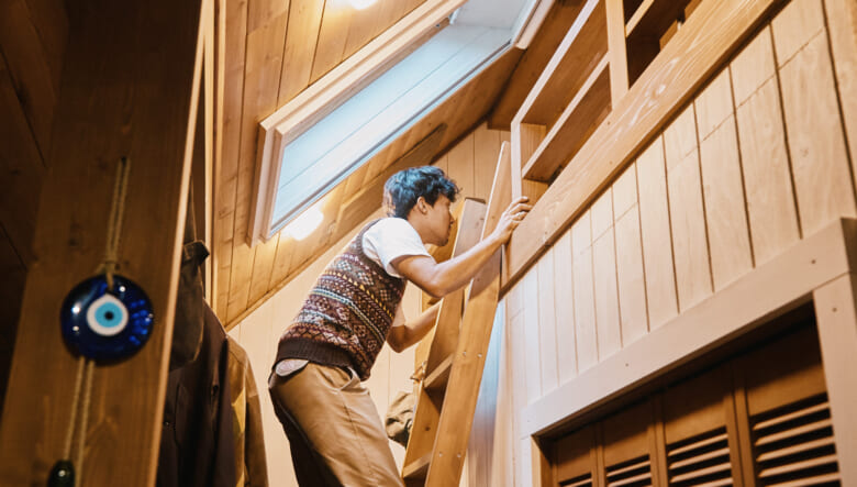 旧いものをセンスよく選んでアレンジ！ 古着好きおしゃれ夫婦の空間づくり。【BESSユーザーお宅訪問@カントリーログ】