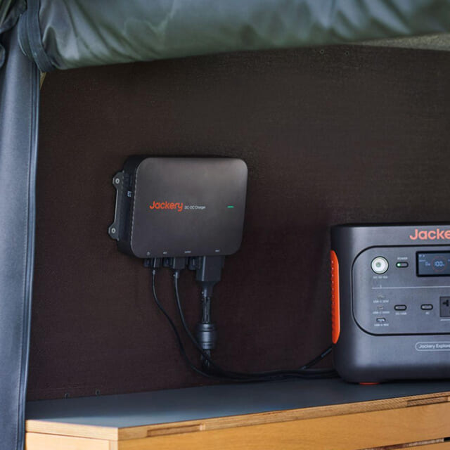 その他 Backup Charger foil ジャクリが「車載チャージャー」を発売。シガーソケットより6倍も早く