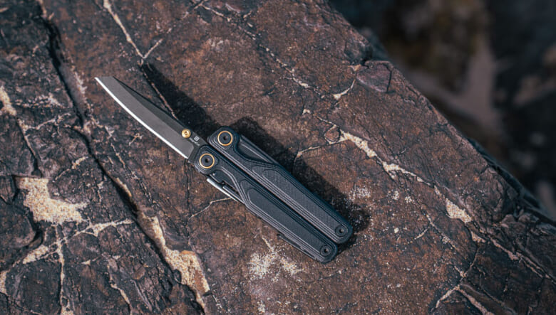 マルチツール界の重鎮モデルが大幅アプデ。レザーマン「WAVE」の最新版が劇的登場！