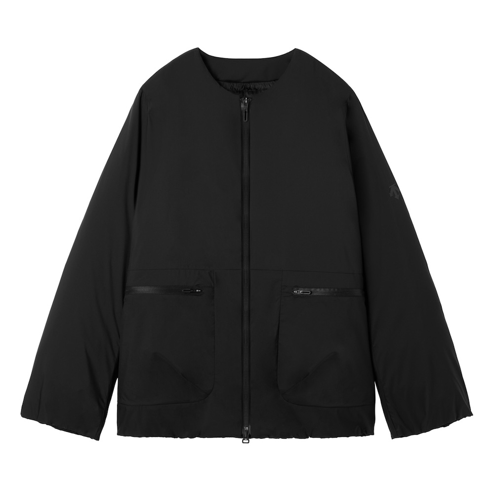 デサント オルテラインの名作シェルジャケットに組み合わせ