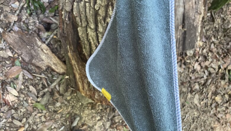 タオルは「三角形」が正解だった⁉︎ 吸水効率バツグンでよく伸びる、新発想ギア。