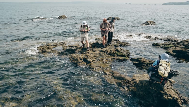 圧倒的な非日常感！　東京湾に浮かぶ無人島を歩いてみた。【GO OUT 遊歩倶楽部／猿島編#02】