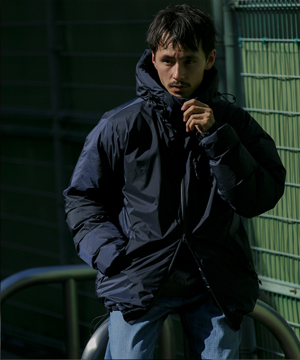 美品　ナンガNANGA✕URBAN RESEARCH　コラボ　　ダウン NANGA × URBAN RESEARCH DOORS」2023メンズAUTUMN/WINTER