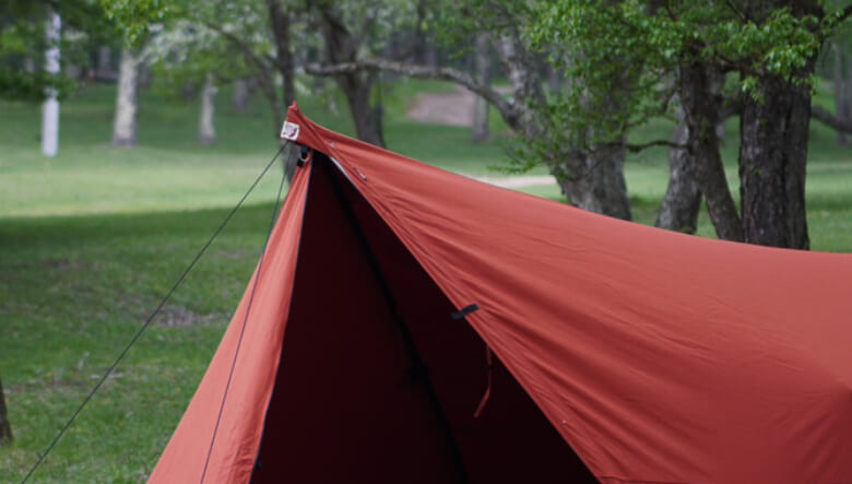 カルマストアから、色褪せるほどに美しくなるテントが誕生。名ブランドとのコラボで品質にも抜かりなし。