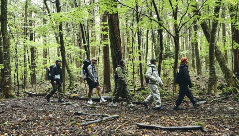 スーパーハイキングに参戦！　東海道自然歩道を歩いて、ふもとっぱらでテント泊。【GO OUT 遊歩倶楽部with MERRELL #01】