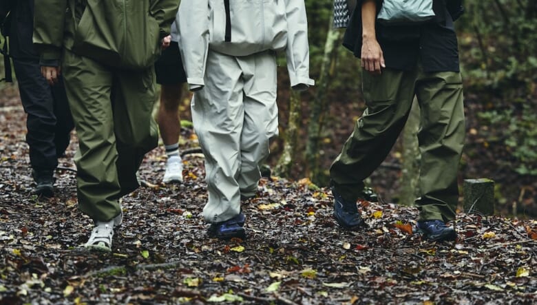 スーパーハイキングに参戦！　東海道自然歩道を歩いて、ふもとっぱらでテント泊。【GO OUT 遊歩倶楽部with MERRELL #01】