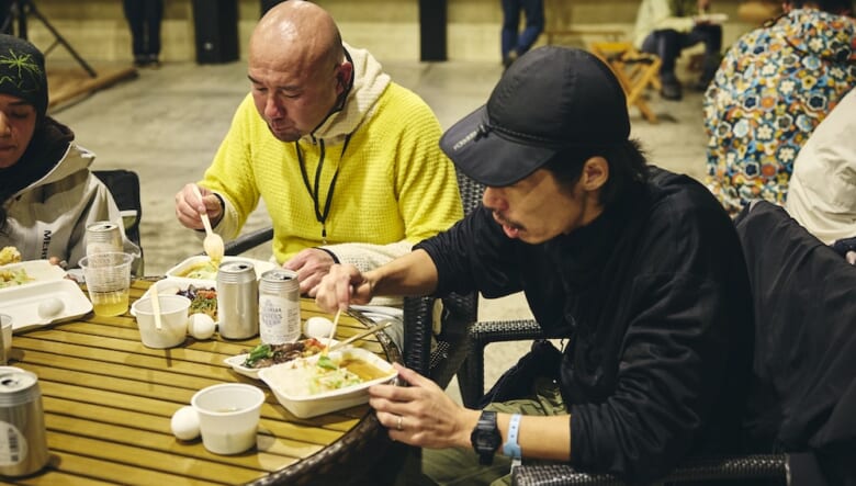 スーパーハイキングに参戦！　東海道自然歩道を歩いて、ふもとっぱらでテント泊。【GO OUT 遊歩倶楽部with MERRELL #02】
