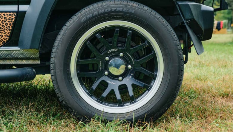 【’21 JIMNY SIERRA JB74】意識したのは80年代のマッスルカー。