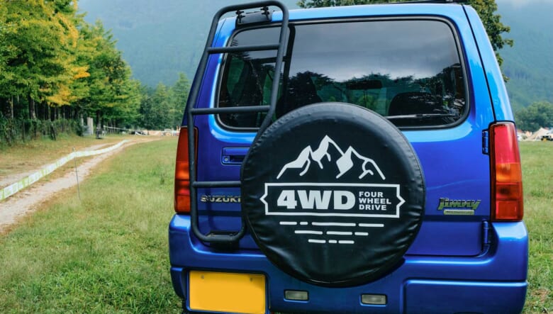 【’15 JIMNY JB23】3代目のいなたいフォルムとカラーリングがお気に入り。