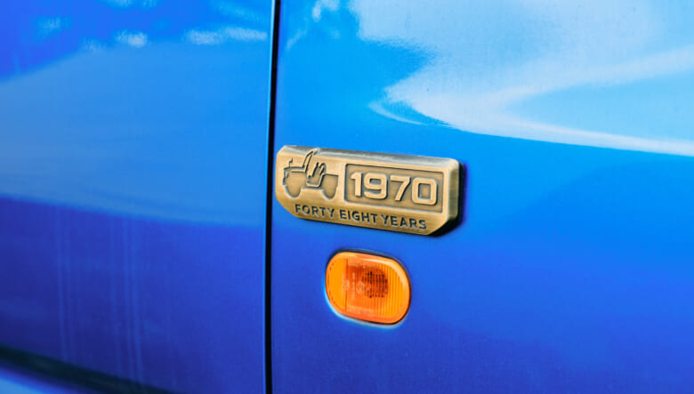 【’15 JIMNY JB23】3代目のいなたいフォルムとカラーリングがお気に入り。