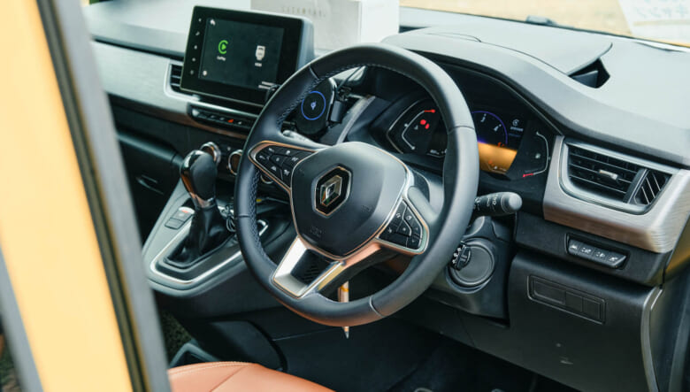 【’24 KANGOO CREATIF】快適な現行型カングーでファミリー車中泊にも挑戦。