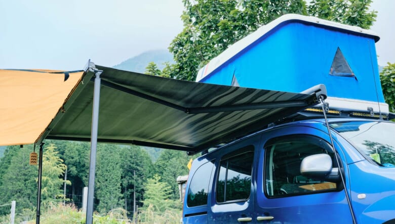 【’15 KANGOO COULEUR】新車からカスタムし続け、ついにルーフテント装着!!