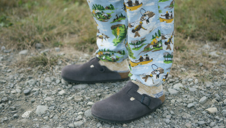 総柄パンツが主役のブルーコーデ。-GO OUT CAMP vol.21-