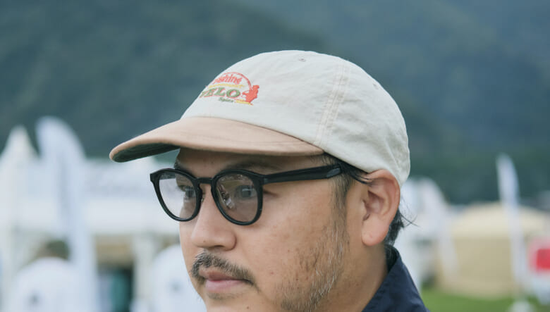 白を基調としたクリーンなコーデ。-GO OUT CAMP vol.21-