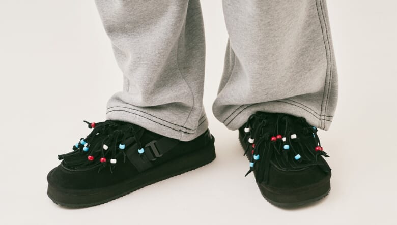 SHAKAの新作はビーズタッセル付きでドレッシー&オリエンタルな装いに！ ハンドメイドの丁寧な作りも注目。