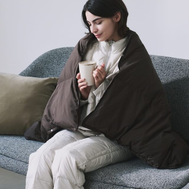 布団、ポンチョ、カーディガンの3WAYが堪能できる、TAIONのルーム