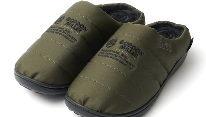 スブのヌクいサンダルにゴードン ミラー独自のコーデュラ素材を採用。雨にも負けずタフで軽量な別注モデルが発進。