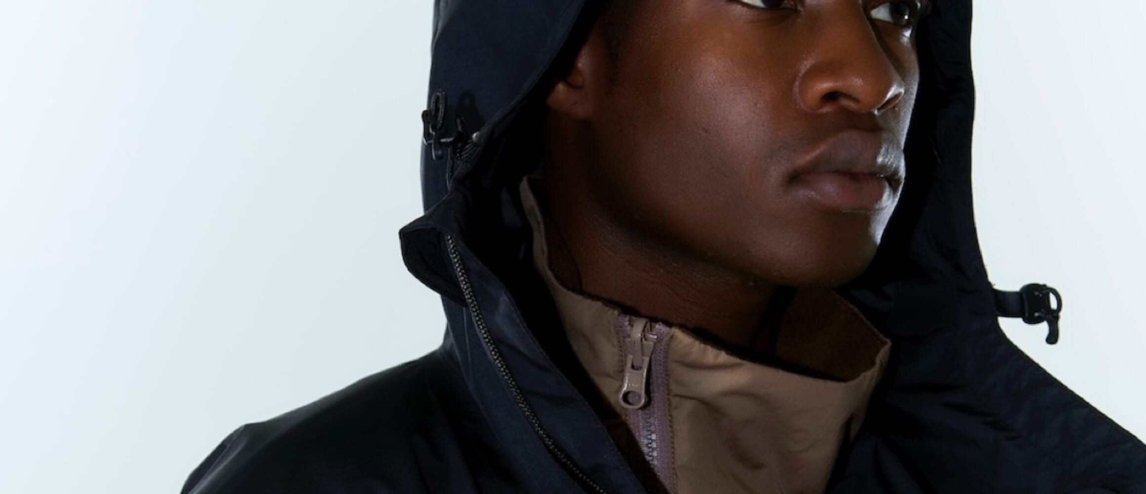 ミーンズワイルから登場の防水 & ヒーター機能を合わせたジャケットは