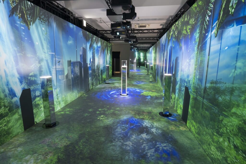 Ploom × NAKED, INC. ポップアップストア渋谷の「アクアグリーン体感エリア」