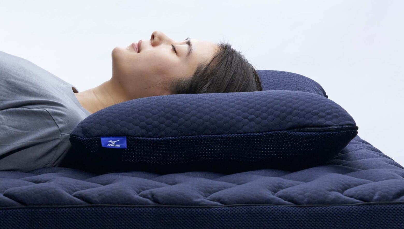 眠るだけで疲れをリセット。「ミズノ」が作った枕で睡眠の質をアップ