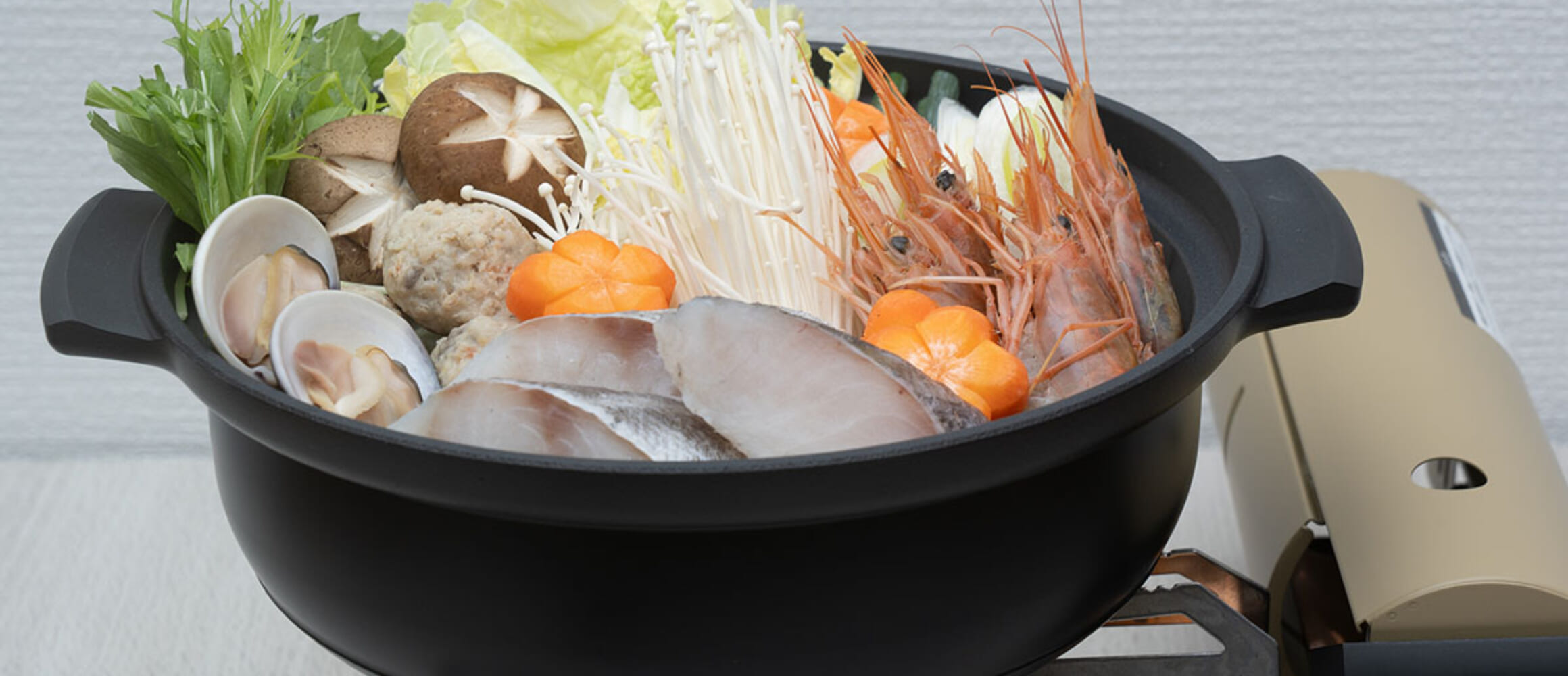 ＊新品未使用＊スノーピーク　WILD-1 40周年記念　野宴鍋 WILD-1」別注のスノーピーク“野宴鍋”で、冬の食卓がもっと楽しくなる