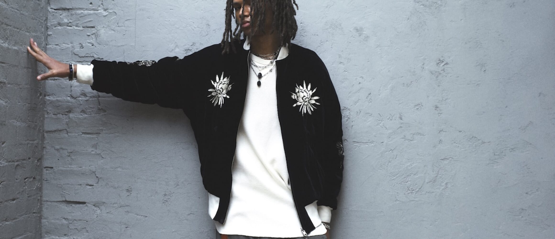 TAIONとヨウジヤマモト発の「S'YTE」がコラボ。ダウンとスカジャンが