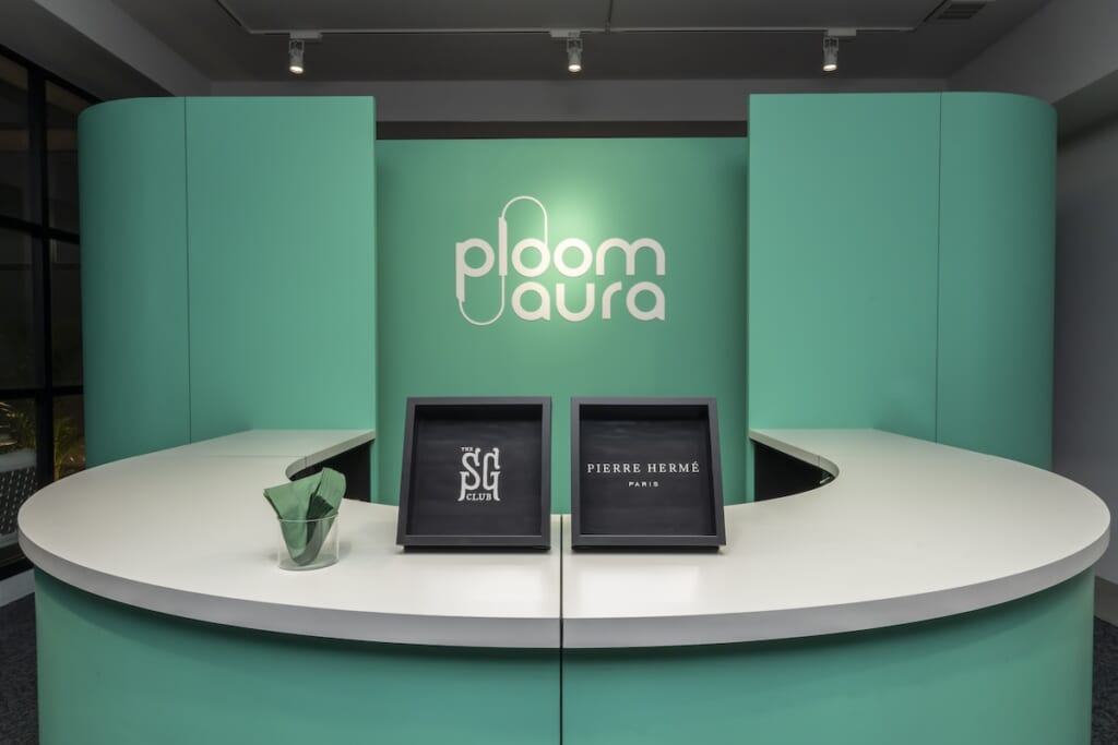 Ploom × NAKED, INC. ポップアップストア渋谷の3Fカフェ