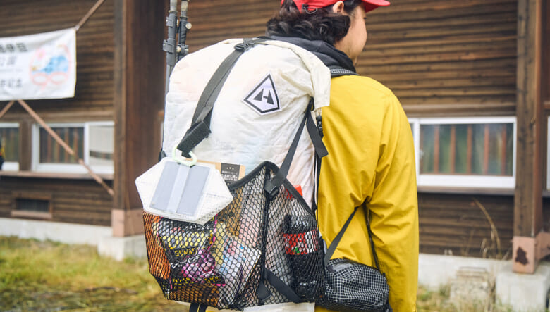 暖色系アイテムで季節感ある装いに。-GO OUT SUPER HIKING JAPAN vol.1-