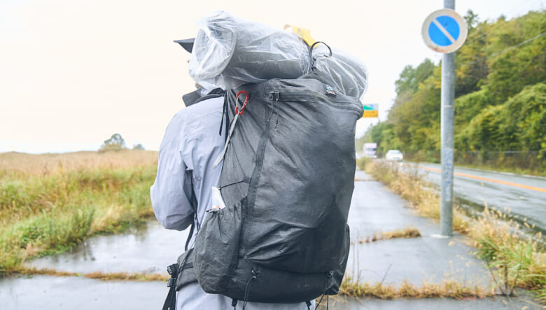 使い込んだウエアが風格を醸し出す。-GO OUT SUPER HIKING JAPAN vol.1-