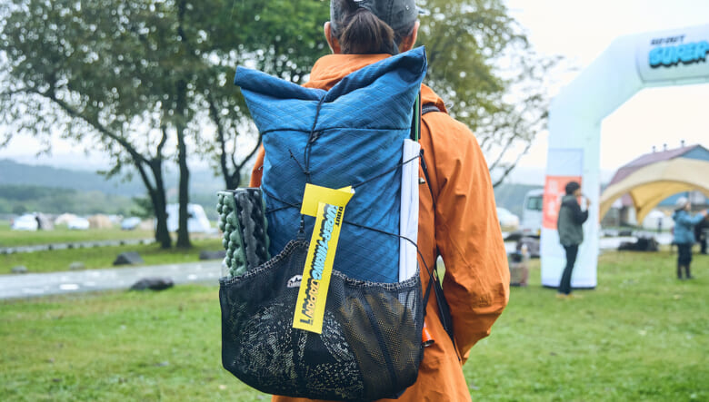 色のコントラストを使いこなす。-GO OUT SUPER HIKING JAPAN vol.1-